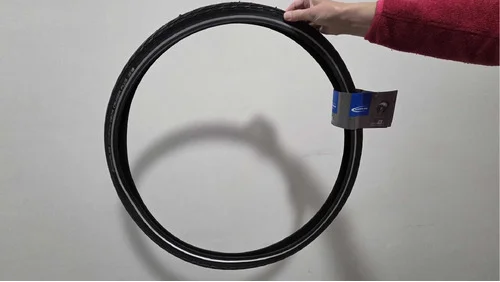 Schwalbe Delta Cruiser Plus 25 Pnevmatika
