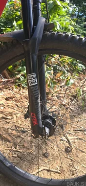 YT CAPRA PRO