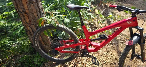YT CAPRA PRO
