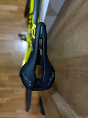 SELLE ITALIA FLITE BOOST TM SUPERFLOW L3 - kolesarski sedež