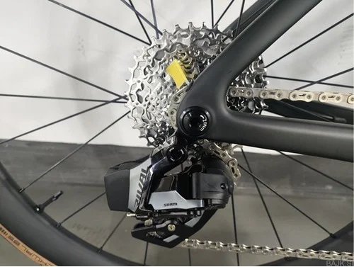 Novo karbonsko cestno kolo | SRAM Rival eTap AXS 2x12 | Vel. 58