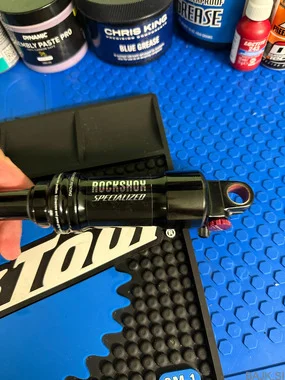 RockShox Specialized Brain zadnji amortizer