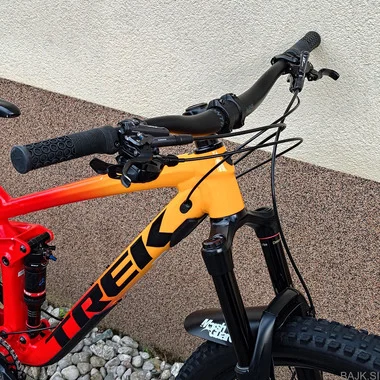 TREK Remedy 8.0 + Remy 0.8 2021
