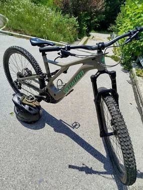 Specialized Turbo Levo FRS 2022 | zelo ohranjen | servisiran | izboljšan