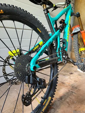 SANTA CRUZ NOMAD CC