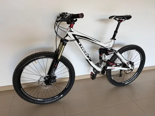 Trek Remedy 8