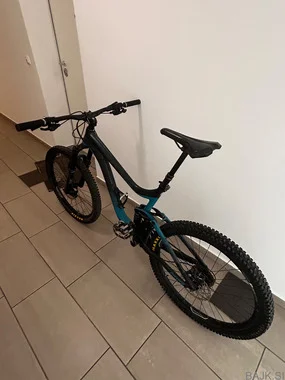 Giant Reign 2 velikost L, letnik 2019