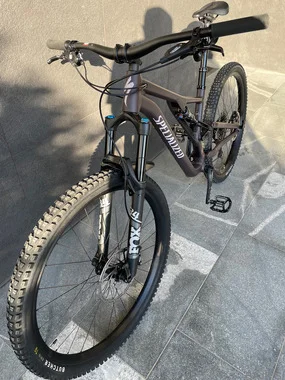 Specialized Stumpjumper Comp Alloy 2023 | S4 | FOX | Račun + garancija | Odlično ohranjen