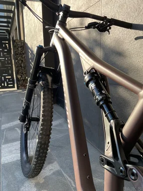 Specialized Stumpjumper Comp Alloy 2023 | S4 | FOX | Račun + garancija | Odlično ohranjen