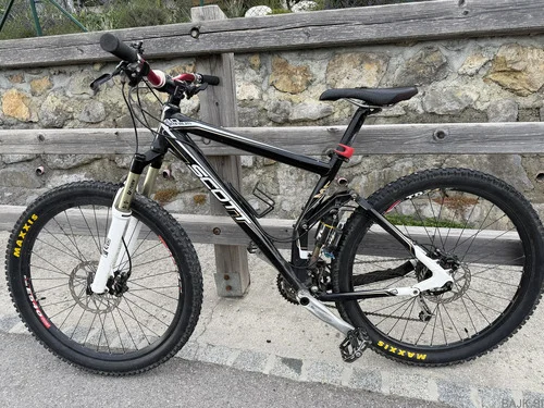 Kolo Scott Genius 40