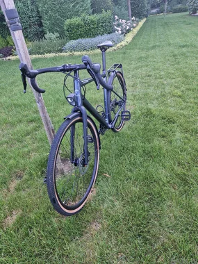 Gravel kolo Cannondale Topstone EQ letnik 2025