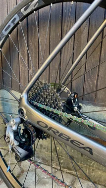 Orbea Terra M30 karbon (M) Sram Rival, top gravel 2022