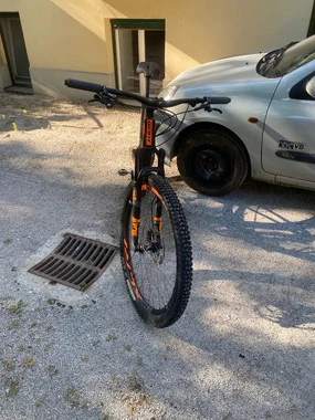 Giant Anthem 29 XL – Fox / Shimano XT / Giant XCR carbon