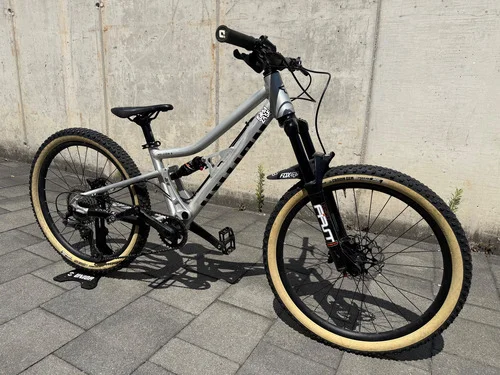 Early rider hellion x24