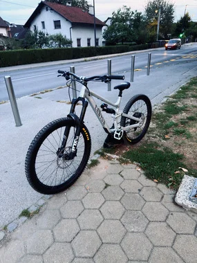 Canyon Torque Al 7 PRICE NOT FINAL