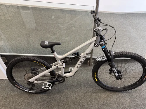 Canyon Torque Al 7 CENA NI ZADNJA