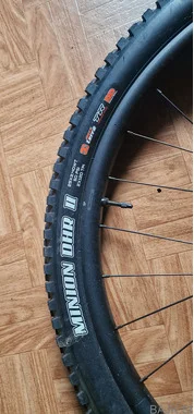 Maxxis minion DHRII