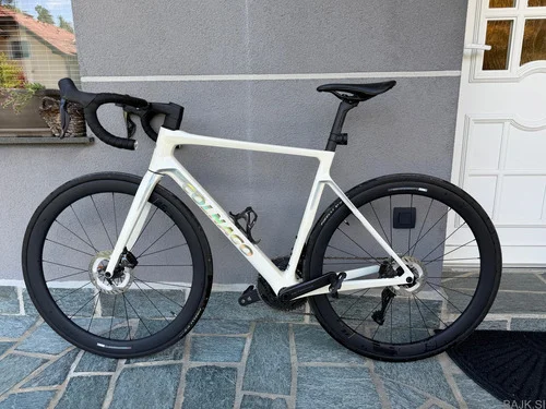 Colnago V4 Ultegra Di2 | Vision SC45 | 2025 | 1000 km