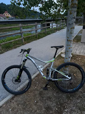 Giant trance LTD 2018 L 27.5