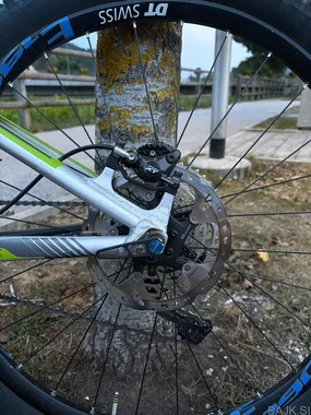 Giant trance LTD 2018 L 27.5
