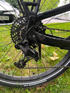Specialized Električno kolo Turbo Como 4.0 2025