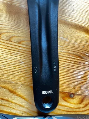 Cannondale Si HollowGram Crankset 175 mm + 26T oval – BB30/PF30