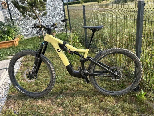 Focus Jam2 SL 8.8, malo vožen, samo 450 km