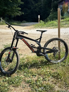 Nukeproof Pulse DH