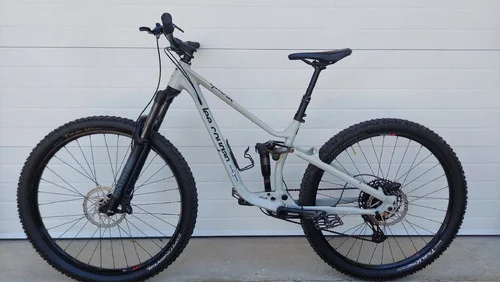 Lee Cougan quest race 2023 vel.  S