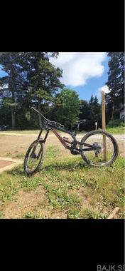 Nukeproof pulse DH