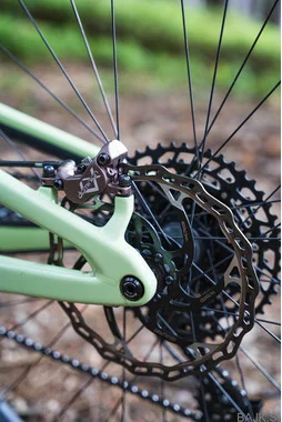 Santa Cruz Heckler R 29 + Hayes Dominion A4