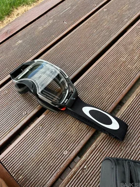 Oakley Airbrake MX Tuff Blocks Prizm Low Light očala