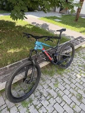 TREK SLASH 7