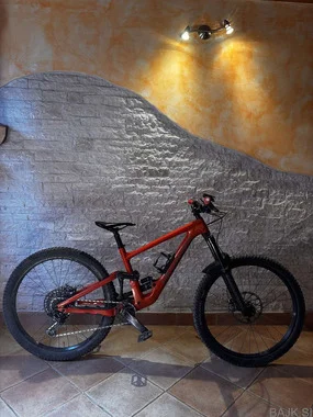 Specialized Enduro Comp 2023
