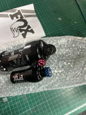 Fox X Float Performance Elite 210x55