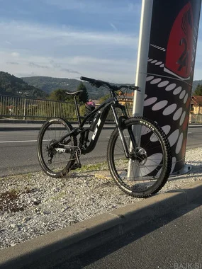 GT Force Sport Black