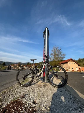 GT Force Sport Black