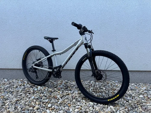 SCOT SCALE 400 Z SHIMANO HIDR. DISK ZAV.