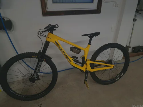 Nukeproof Giga 290