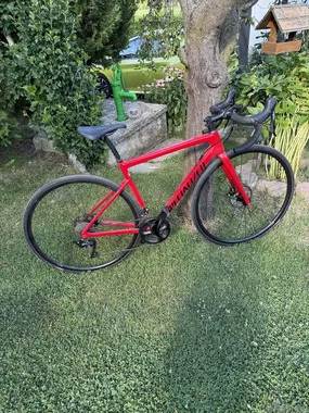 Cestno kolo Tarmac SL6 Sport 2023 flo red/black