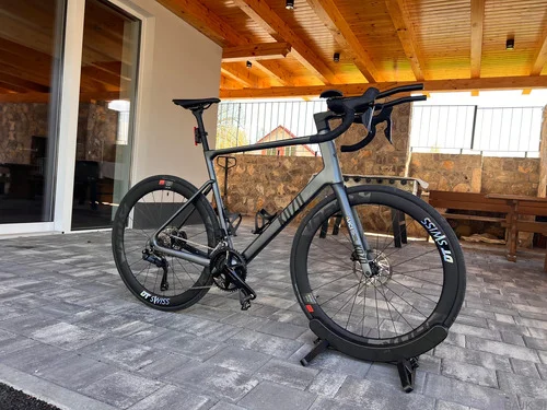 KOZO full karbon shimano 105 di2 61 velikost