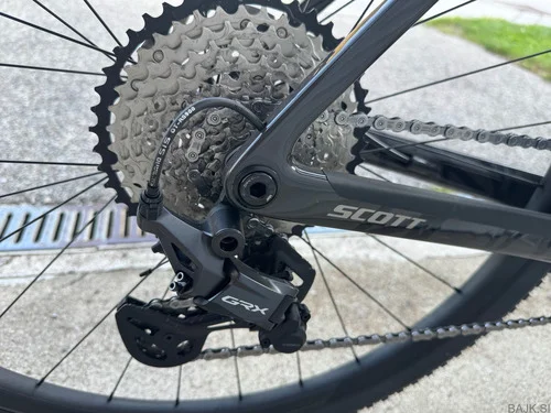 Scott gravel adictt 30 2026 carbon black