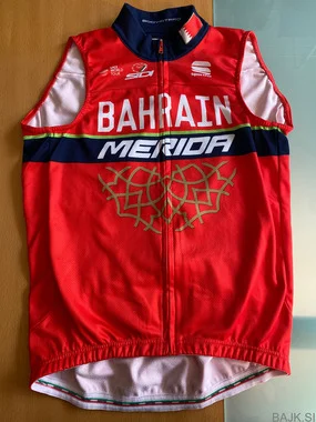 BAHRAIN MERIDA BREZROKAVNIK SPORTFUL, velikost: L, 2x rabljen, 35€
