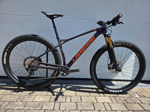 MTB XC kolo Lapierre Prorace CF 8.9 - 2024 ( kot novo ) velikost M
