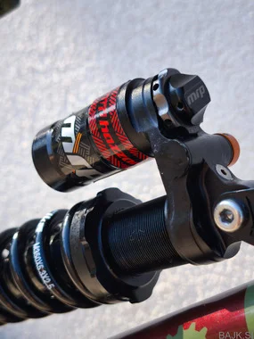 Stanton frame, MRP suspension and Chris King headset