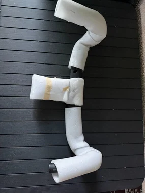 Attaque integrated carbon handlebar