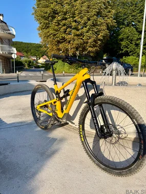 Nukeproof mega 290