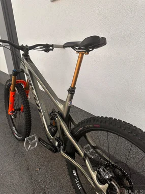 Pivot firebird xl
