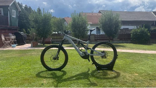 Specialized Kenevo Comp