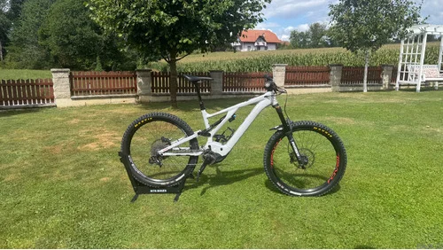 Specialized Kenevo Comp